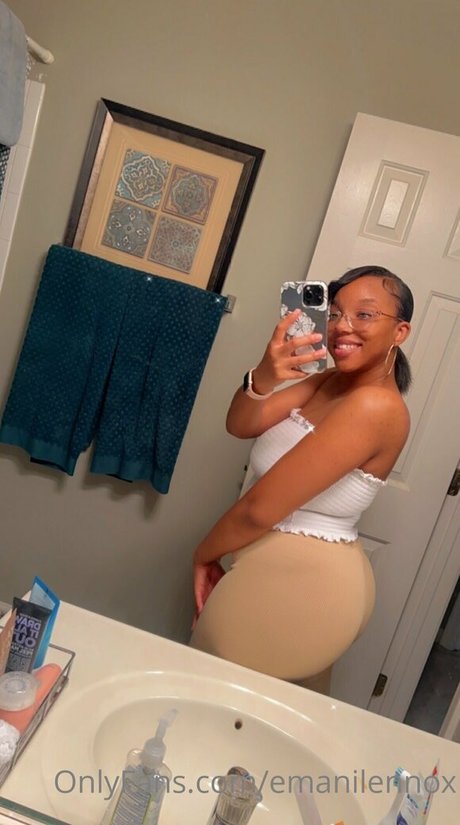 emanilennox NurlyFans-Pornos