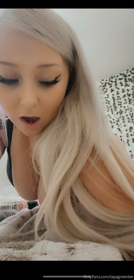 tayagreenlee OnlyFans Striptease