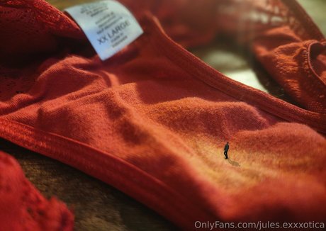 jules exxxotica OnlyFans Pornografie geleakt