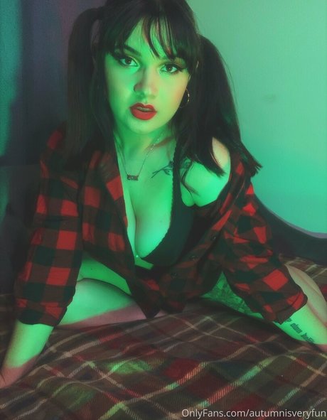 autumn zoldyck XXX OnlyFans