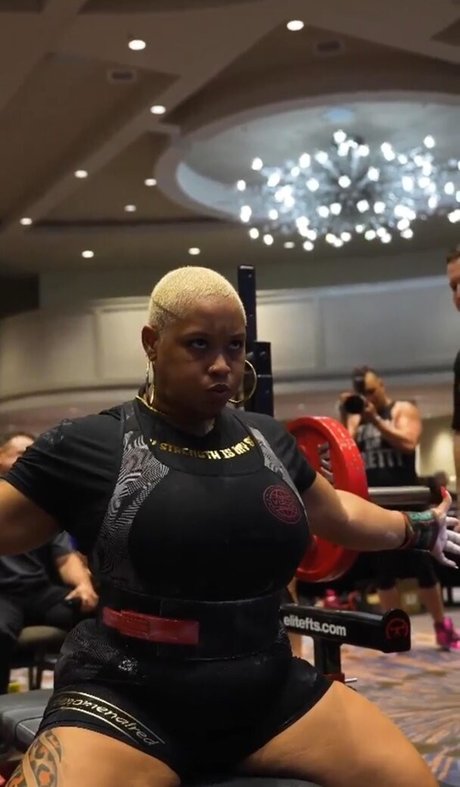 Queen R OnlyFans-Leaks