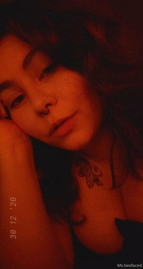 mrandmrstwofaced OnlyFans geleakter Pornografie