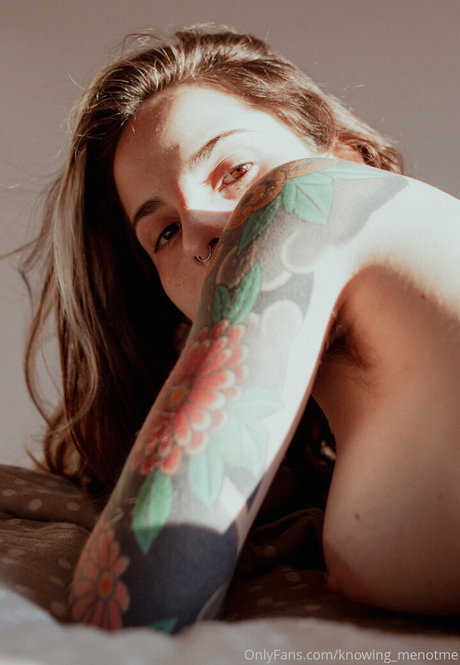 thata prd NurlyFans-Brüste