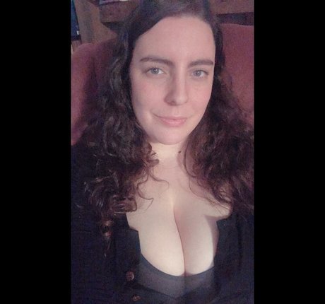 Kara Greene_ Nacktpornos auf OnlyFans