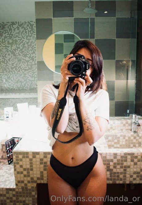landa or Nacktbilder von OnlyFans