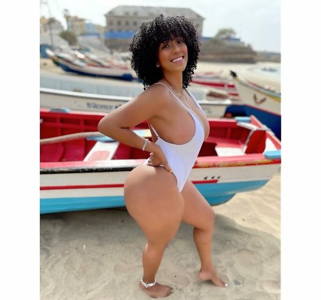 Sophie Likosky OnlyFans gratis