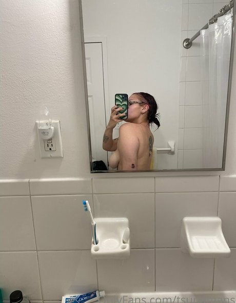 tsunamans Leaks von OnlyFans