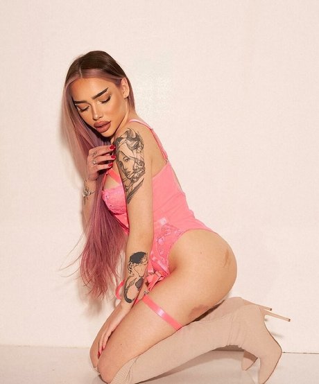 Emona OnlyFans Nacktbilder geleakt