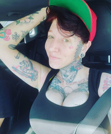 ChrystalNevius OnlyFans Nacktbilder geleakt