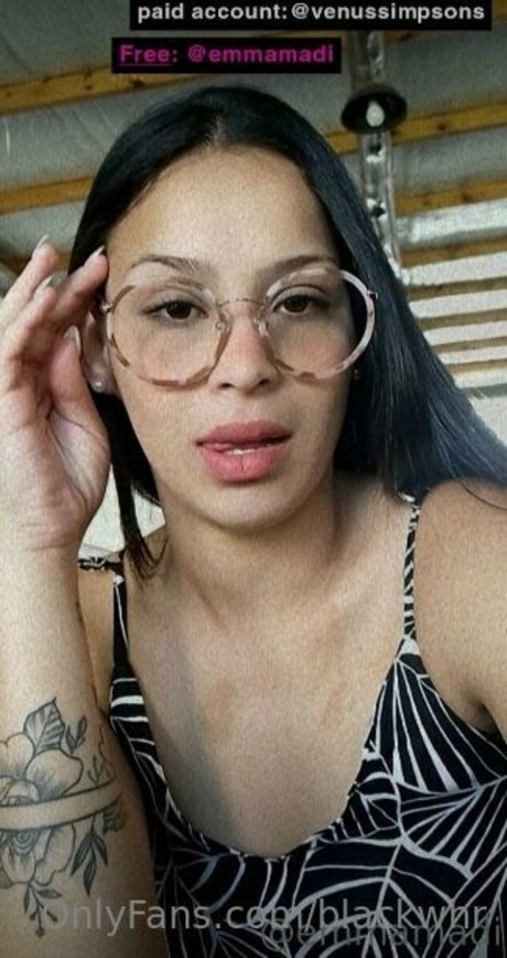 blackwhr NurlyFans-Brüste