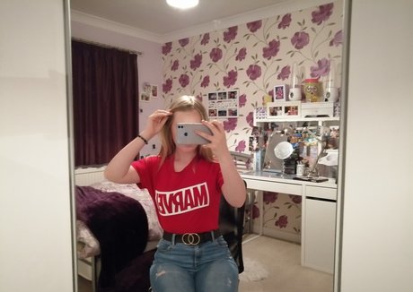 justanuptowngirl OnlyFans Nacktbilder