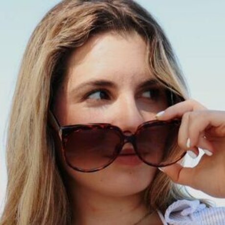 Eleyna Leon Nacktporno OnlyFans