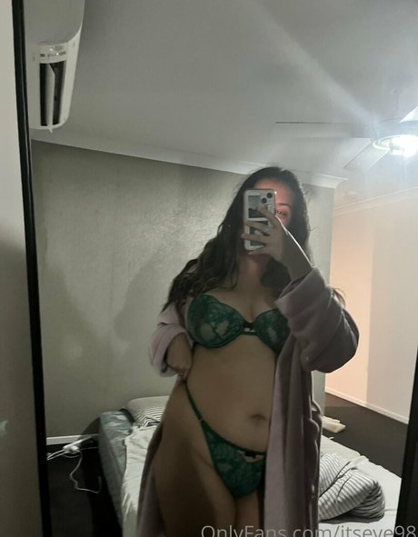 itseve98 OnlyFans Nackt