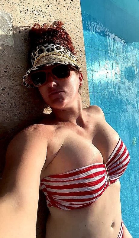 Bronagh Waugh Leak von OnlyFans Pornografie