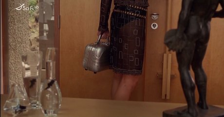 Tricia Helfer OnlyFans Lesbisch