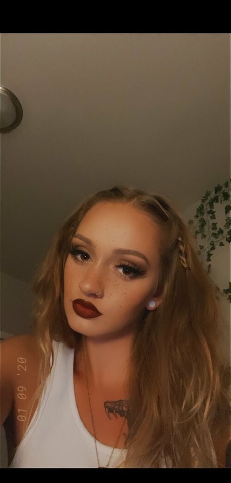 royalxo free OnlyFans Leaks