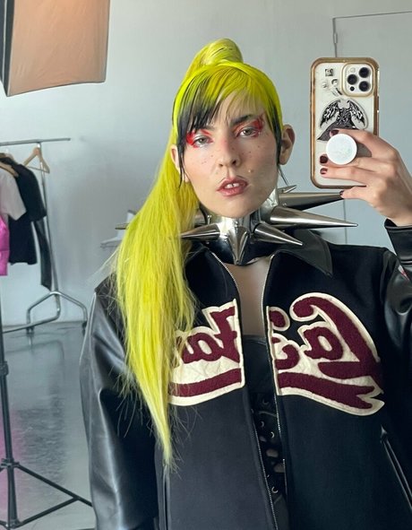 dorianelectra OnlyFans