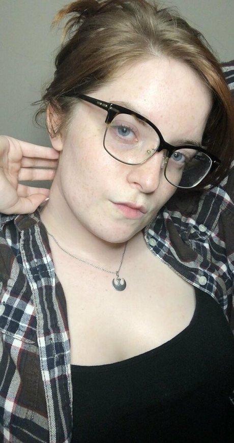 lucigonewild OnlyFans-Creator