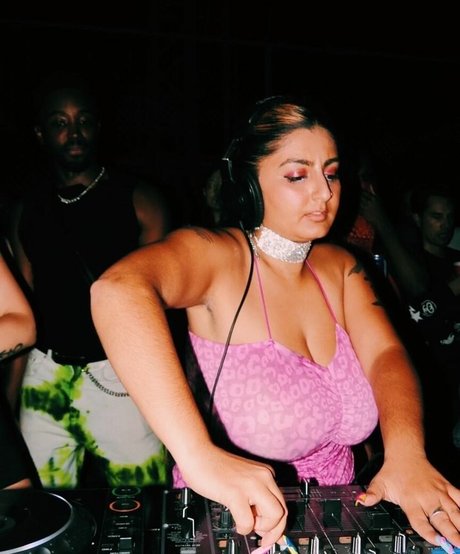 chippynonstopof Nacktbilder geleakt