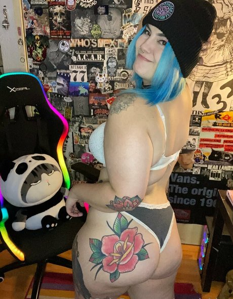 sandyblux Sex auf OnlyFans