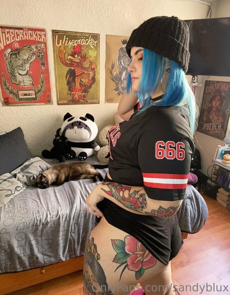 sandyblux OnlyFans Dirtyship geleakt