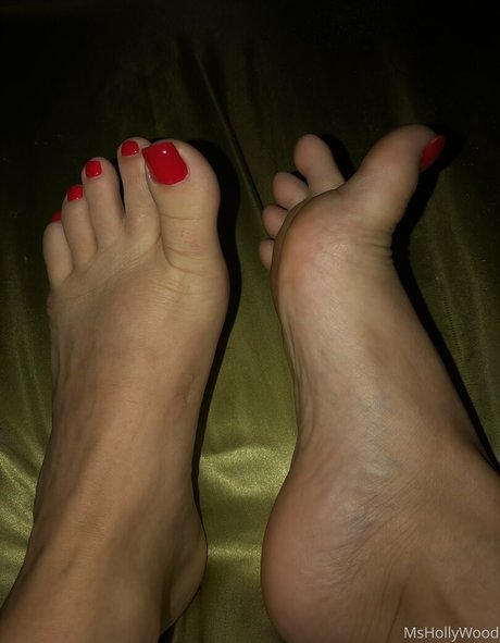 mshollywood100 NurlyFans-Pornos