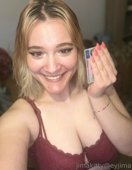 itsjima OnlyFans Arsch Leak