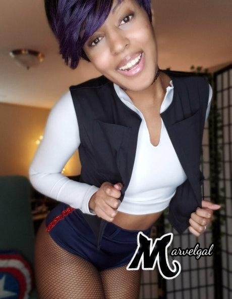 marvelgal07free NurlyFans-Brüste