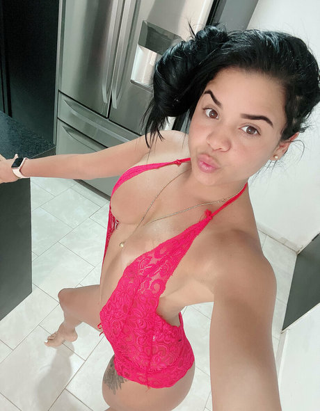 maryuelfhorny OnlyFans-Leaks