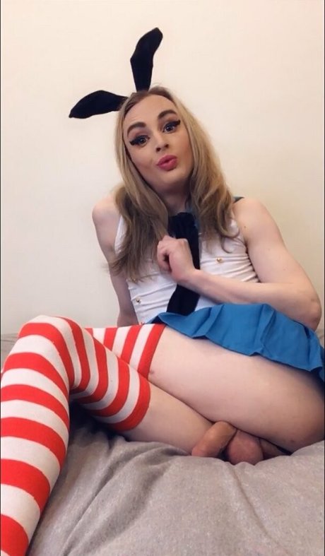 itszoestarr Only ...