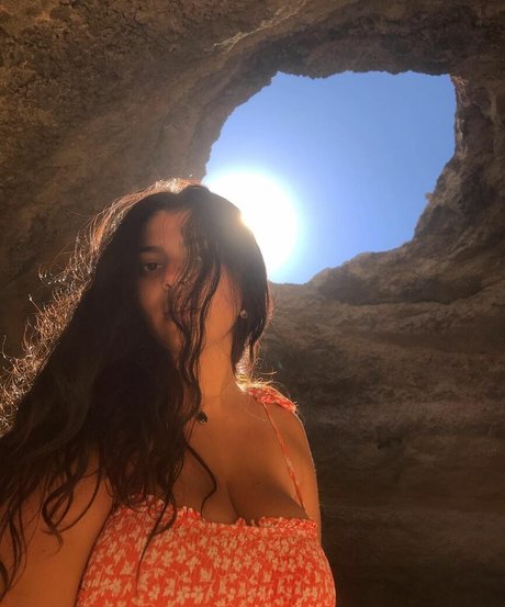 Nada C OnlyFans Lesbisch