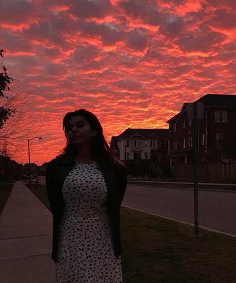 Nada C Strip OnlyFans