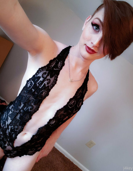 veroticajae OnlyFans-Komplettinhalte