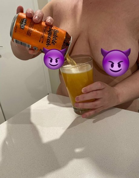 boobs beer OnlyFans Leak
