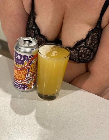 boobs beer OnlyFans Sex Leak
