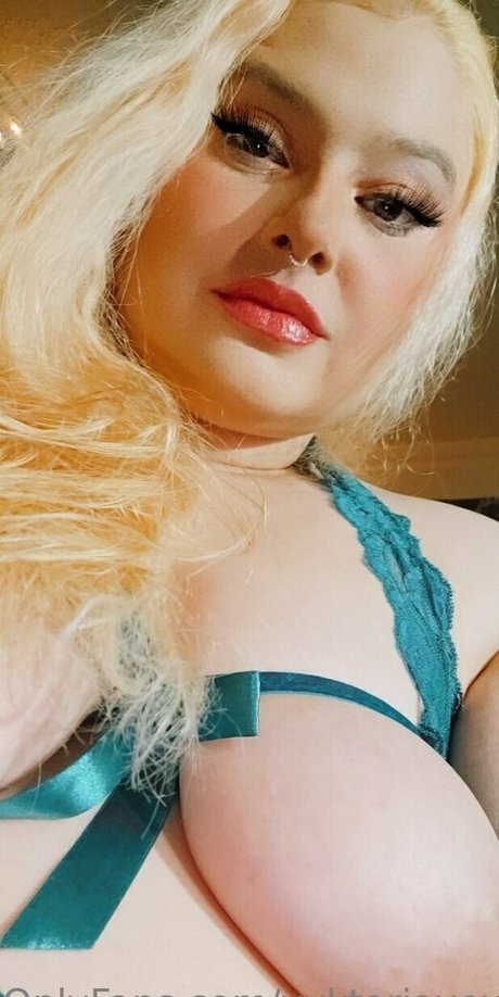 vyktoriavexx OnlyFans Nacktbilder geleakt