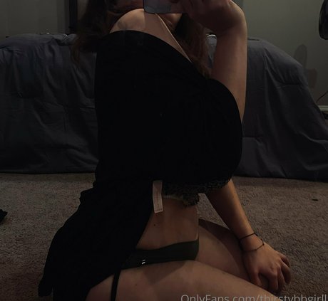 urfavslxtt OnlyFans Nacktbilder geleakt