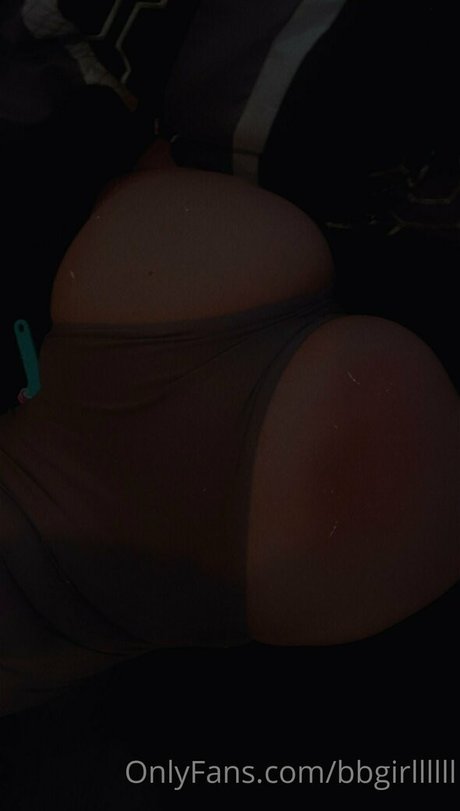 urfavslxtt OnlyFans Model Bilder