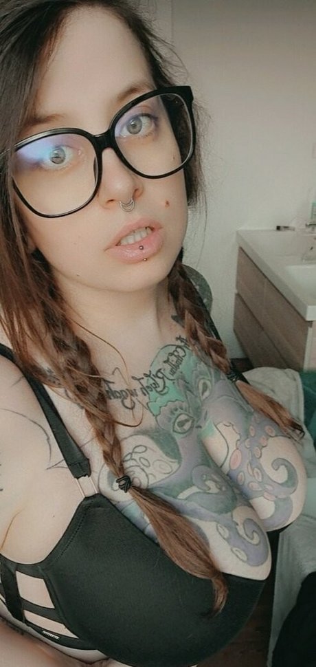 Sookiki OnlyFans-Fotos