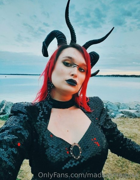 madammedusa OnlyFans