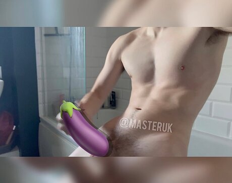 masterukfree OnlyFans Leak