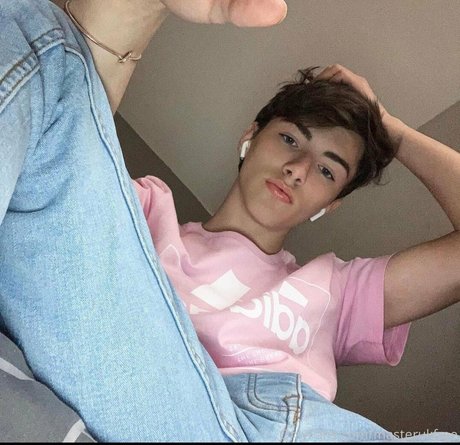 masterukfree Nacktbilder von OnlyFans