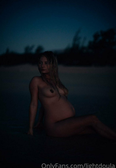 lightdoula OnlyFans Striptease