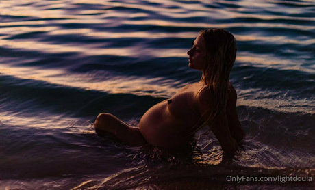 lightdoula OnlyFans X