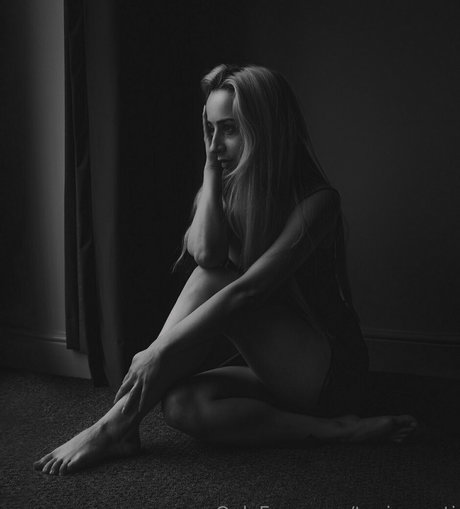 taniaaresti OnlyFans Inhalte