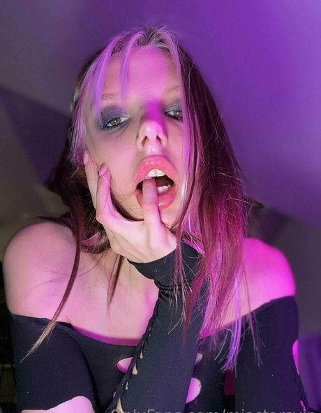 miastarsvip OnlyFans Mega