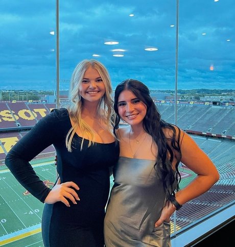 Sara K OnlyFans Beiträge