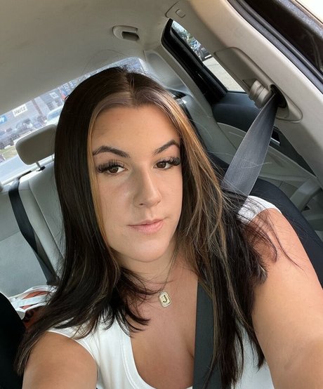 Lizzy Rae OnlyFans Gratis-Inhalte