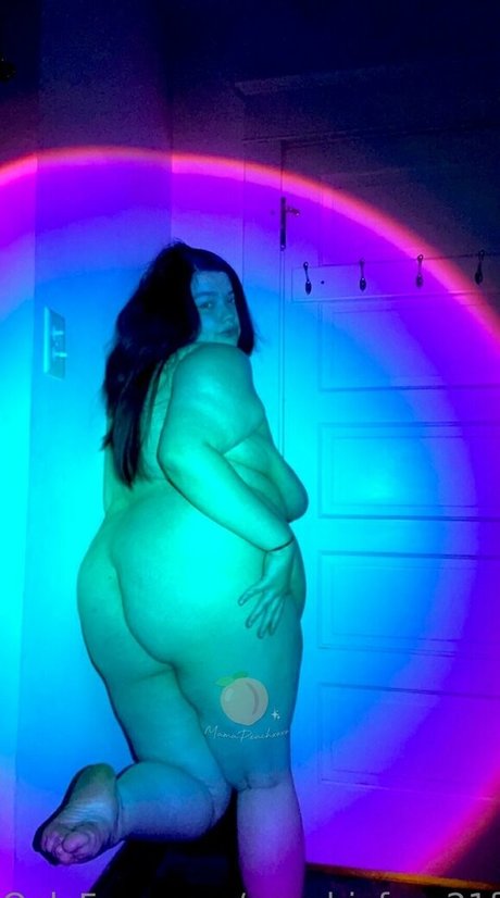 mamapeachxoxofree OnlyFans-Leak