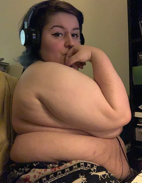 marsthefluffy OnlyFans Model Bilder